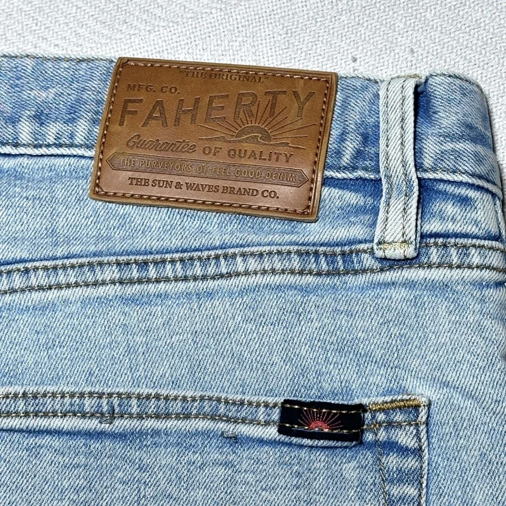 Faherty Jeans Mens 36x30 Organic Cotton Stretch Straight Leg Light Wash Blue